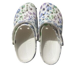 CROCS White and Purple Slippers with Ventilation and Heel Strap size 6